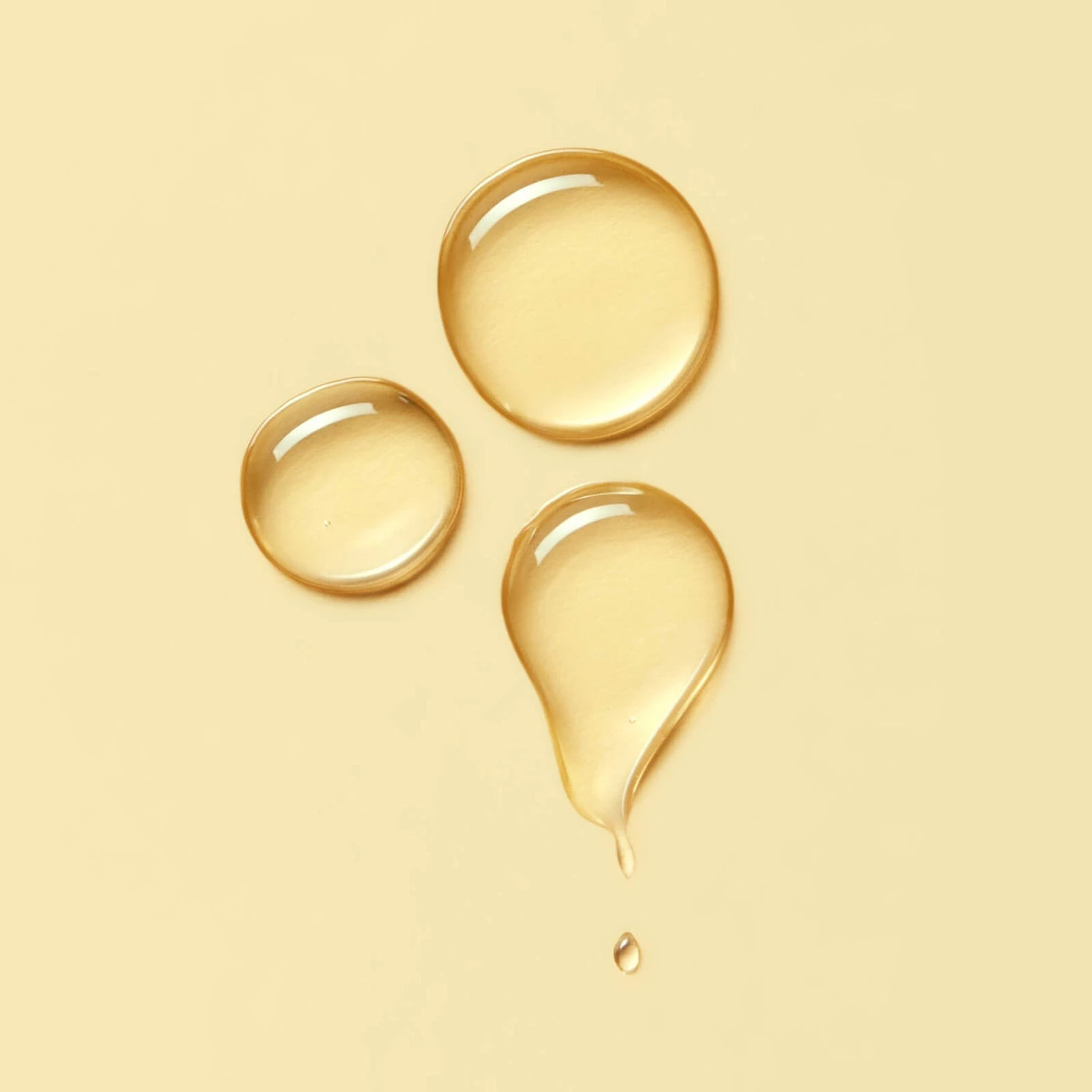 Mama Mio Tummy Rub Oil 200ml - Super Size (Worth £45.00) 4 Mama Mio Tummy Rub Oil 200ml - Super Size (Worth £45.00) - Image 4