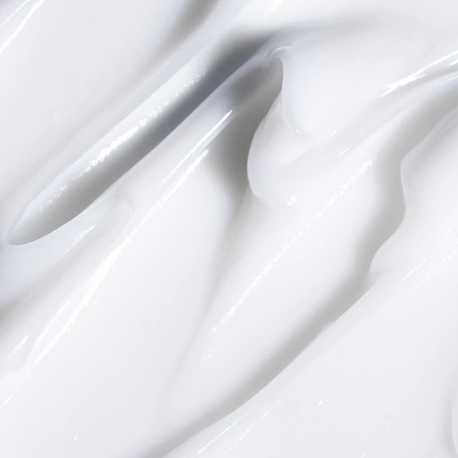 CeraVe Hydrating Hyaluronic Acid Serum 30ml 2 CeraVe Hydrating Hyaluronic Acid Serum 30ml - Image 2