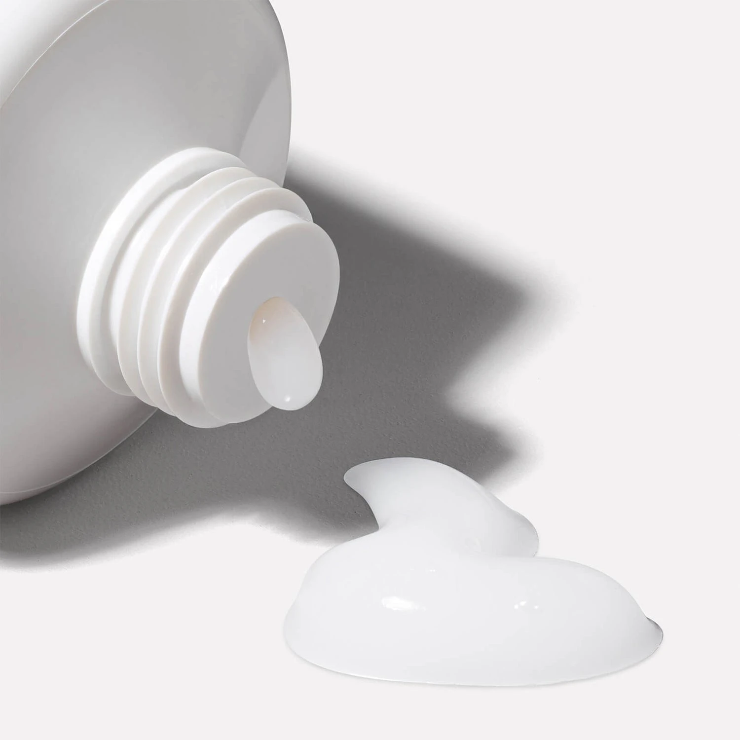 Versed Dew Point Moisturizing Gel-Cream 2 Fl. Oz. 3 Versed Dew Point Moisturizing Gel-Cream 2 Fl. Oz. - Image 3