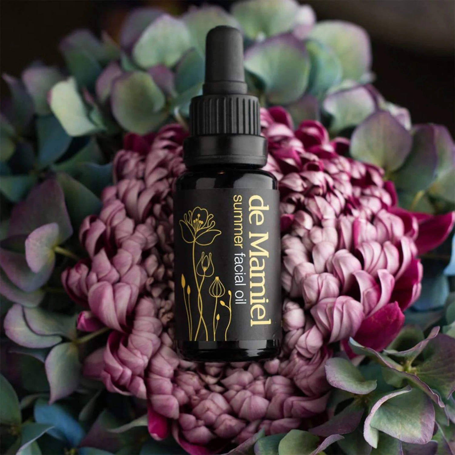 De Mamiel Summer Facial Oil 3 De Mamiel Summer Facial Oil - Image 3