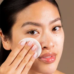 Dr Dennis Gross Dr. Dennis Gross Skincare Advanced Retinol + Ferulic Overnight Texture Renewal Peel -Maison Margiela 13310246 1554900770966234