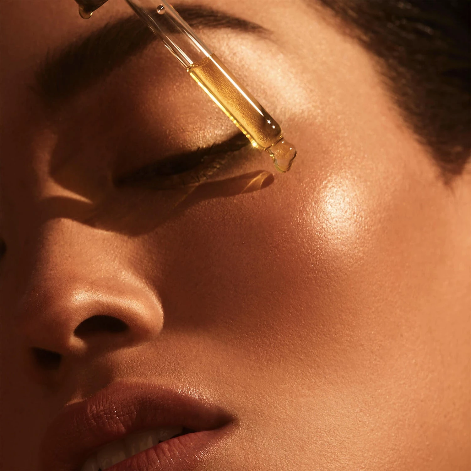 RÓEN Elixir Restorative Face Oil 2 RÓEN Elixir Restorative Face Oil - Image 2