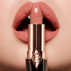 Charlotte Tilbury Hot Lips 2 -Maison Margiela 13323323 1484900544407143