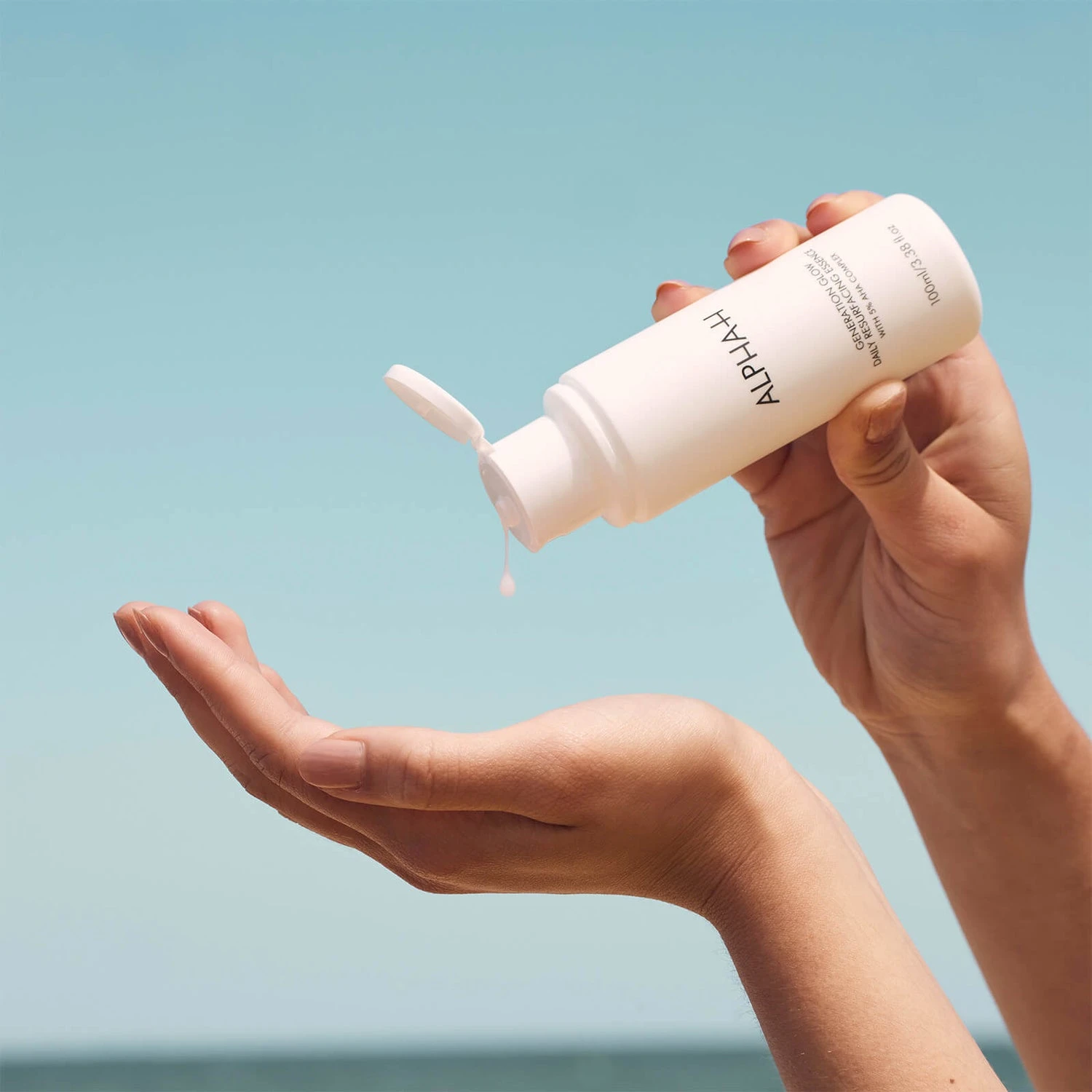 Alpha-H Generation Glow Daily Resurfacing Essence With 5% AHA Complex 100ml 3 Alpha-H Generation Glow Daily Resurfacing Essence With 5% AHA Complex 100ml - Image 3