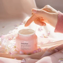 Innisfree Dewy Glow Jelly Cream With Jeju Cherry Blossom 50ml -Maison Margiela 13760722 5714984525697529