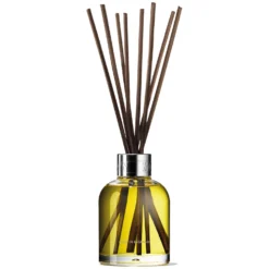 Molton Brown Coastal Cypress And Sea Fennel Aroma Reeds 150ml 7 Molton Brown Coastal Cypress And Sea Fennel Aroma Reeds 150ml -Maison Margiela 14215937 1285061571432989